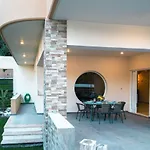 Mefomi Villa