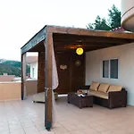 Mefomi Villa