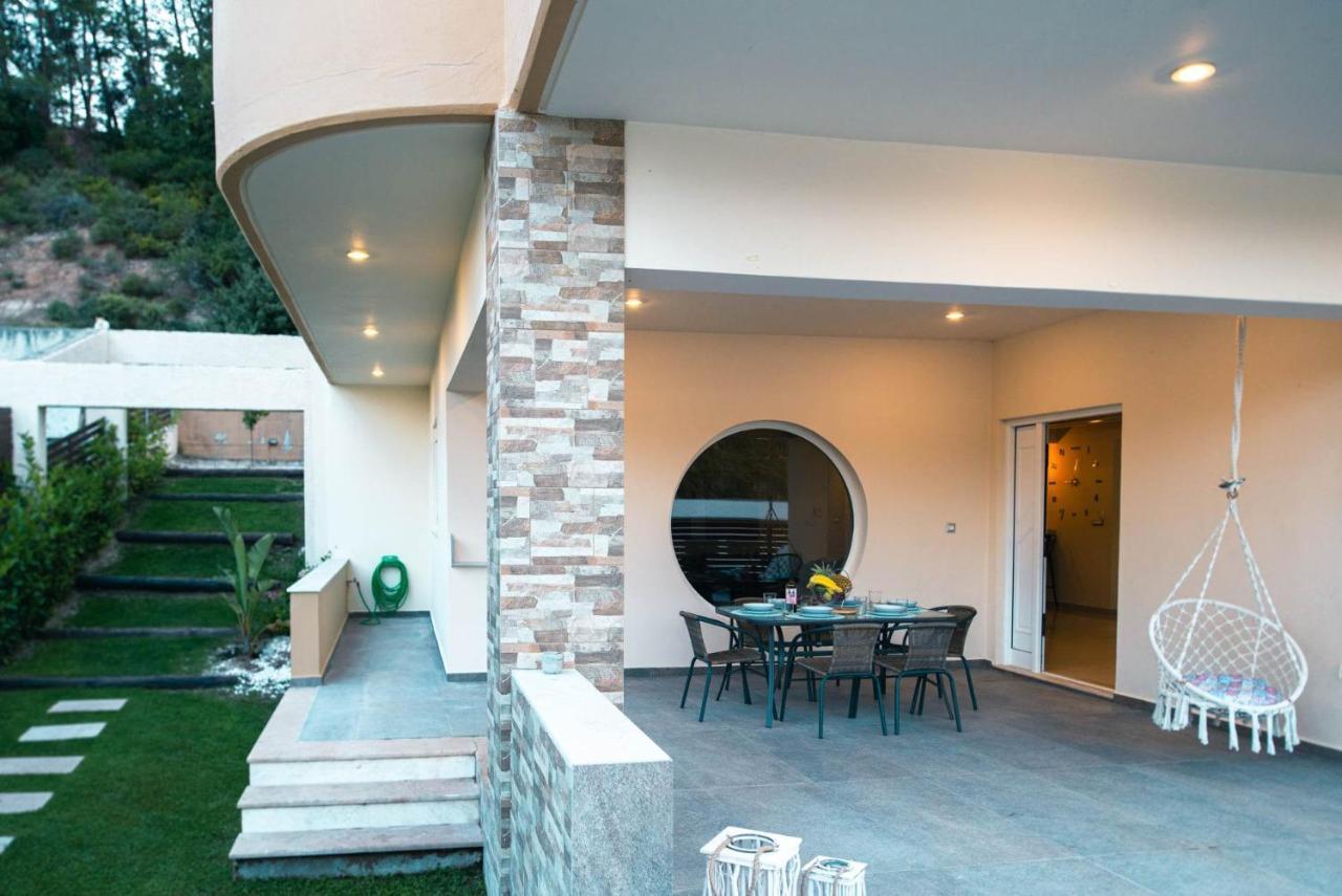 Mefomi Villa *